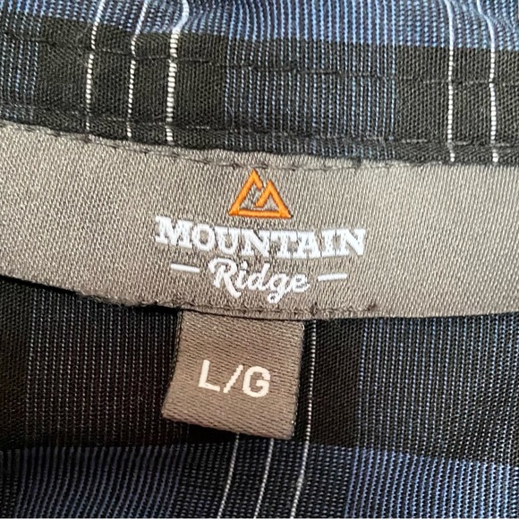 Mens plaid shirt by Mountain Ridge with snap closures - size Large - Picture 3 of 5